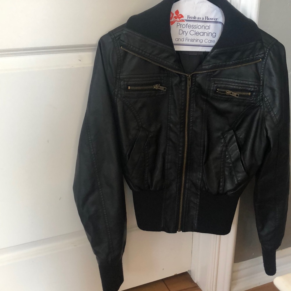 Forever 21 leather bomber jacket size SMALL